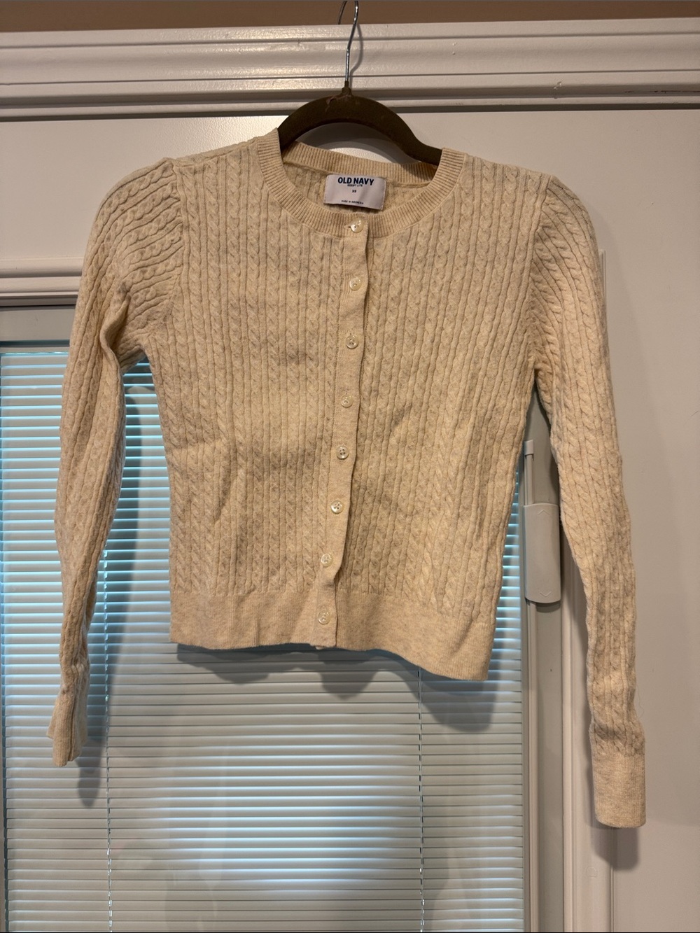 Old Navy Cream Cable Knit Button Cardigan